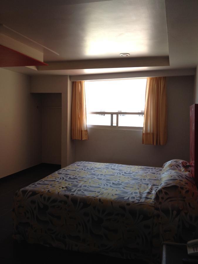 Hotel & Villas 7 Kota Meksiko Bagian luar foto